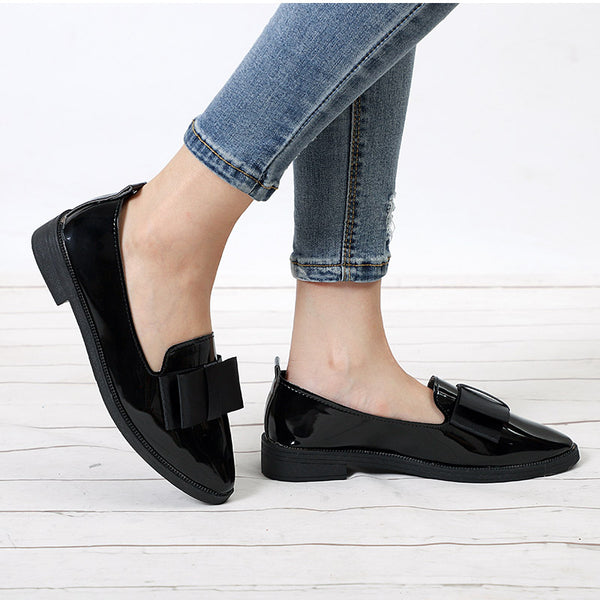 Modern Sleek Fabric Bow Mirror Leather Loafers