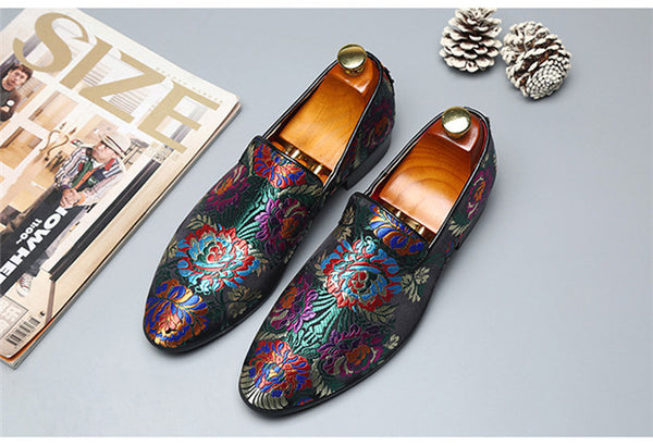 Men's Luxurious Velvet Silk Floral Embroidery Loafers