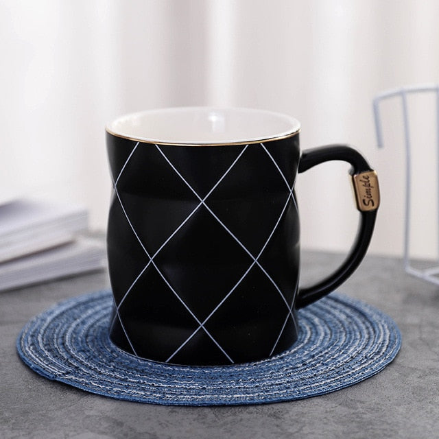 Iconic Luxury Geometric Textured Diamond Mug