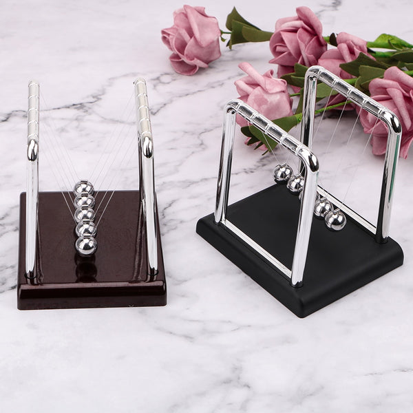 Modern Metal Newton's Cradle Office Ornament