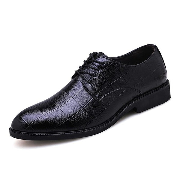 Men's Iconic Checkered Textured Leather Oxford Dress Shoe